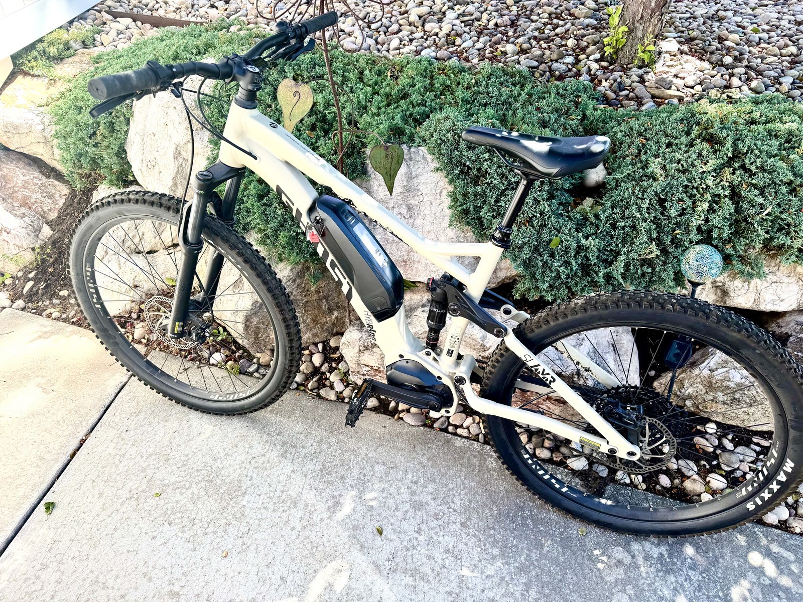Men’s REI Mountain Bike GHOST Hybrid Slayr Electric Bicycle Silver Trade