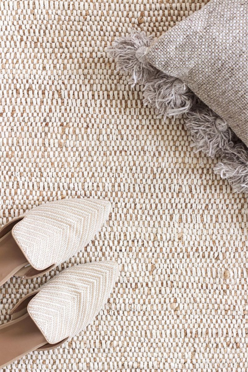 FRELISH DECOR Handwoven Jute Blend Cotton Area Rug - Contemporary Farmhouse Decor- Vintage Rustic Nautical Rugs for Bedroom