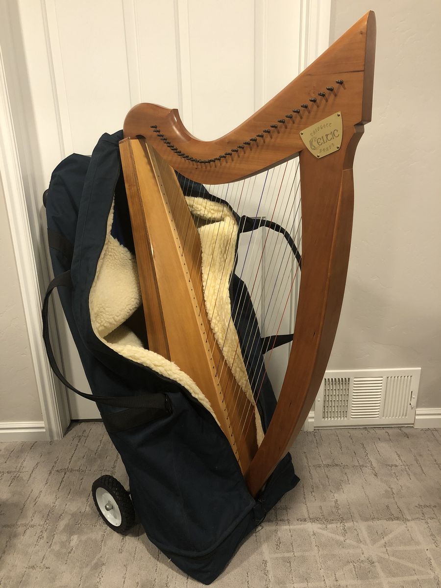 Triplett 'Celtic 2' 34-String Folk Harp