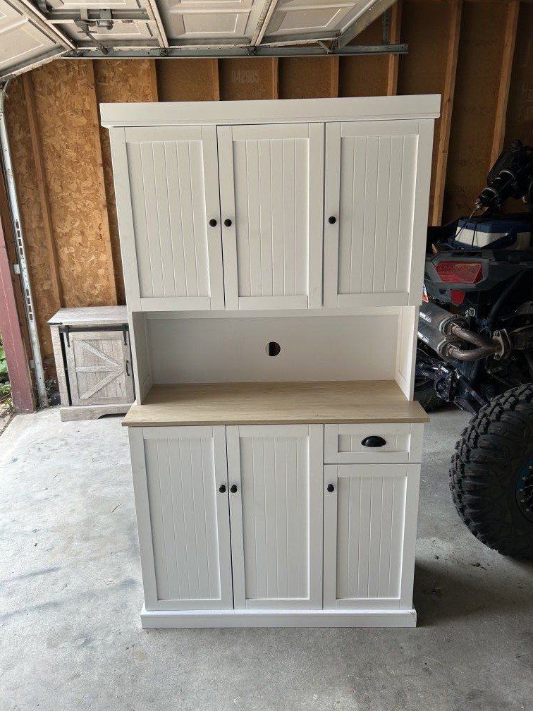 Kitchen Hutch