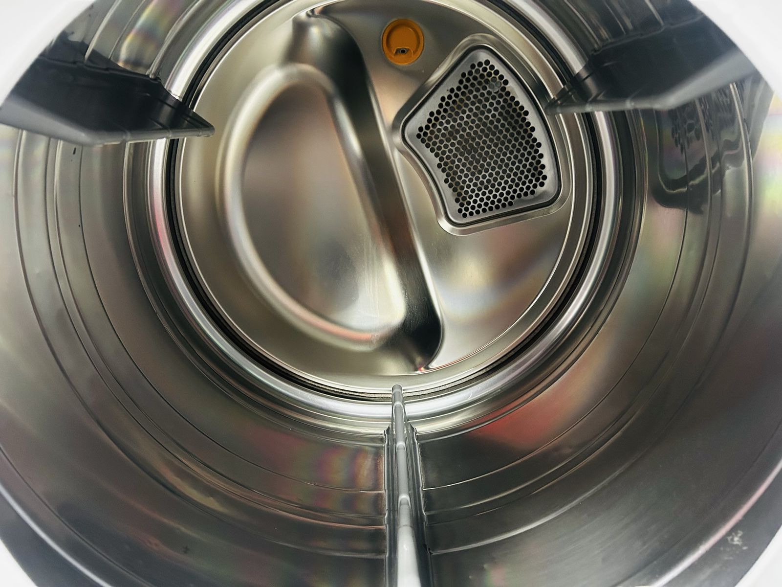 Main image 3
