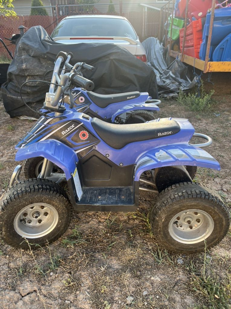 Eletric Razor 4 Wheelers
