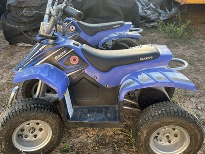 Eletric Razor 4 Wheelers