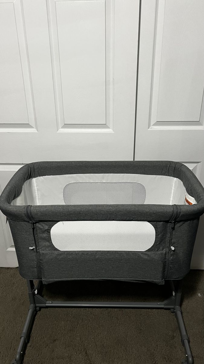 BabyBond 3-in-1 Baby Bassinet 