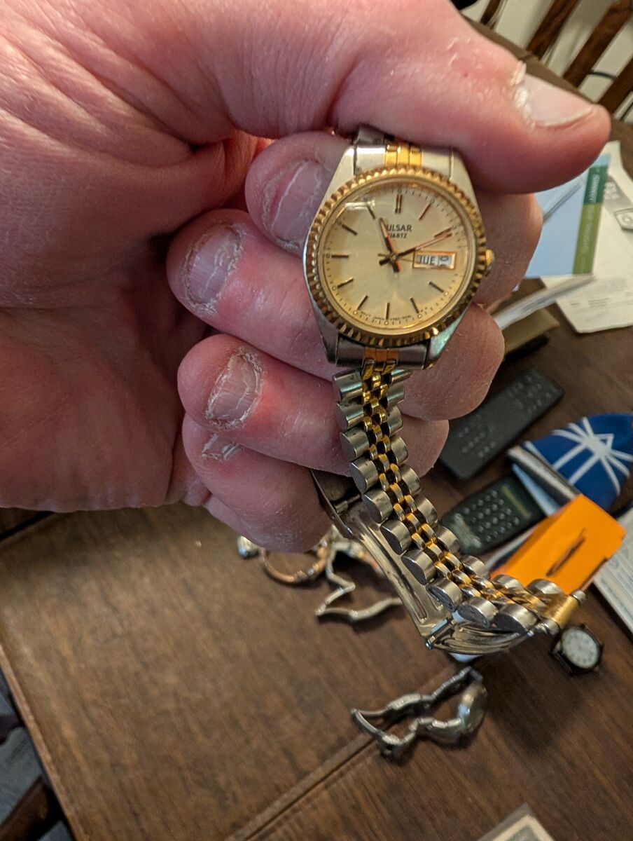 Pulsar vintage Ladies watch with quartz movement and brand new battery