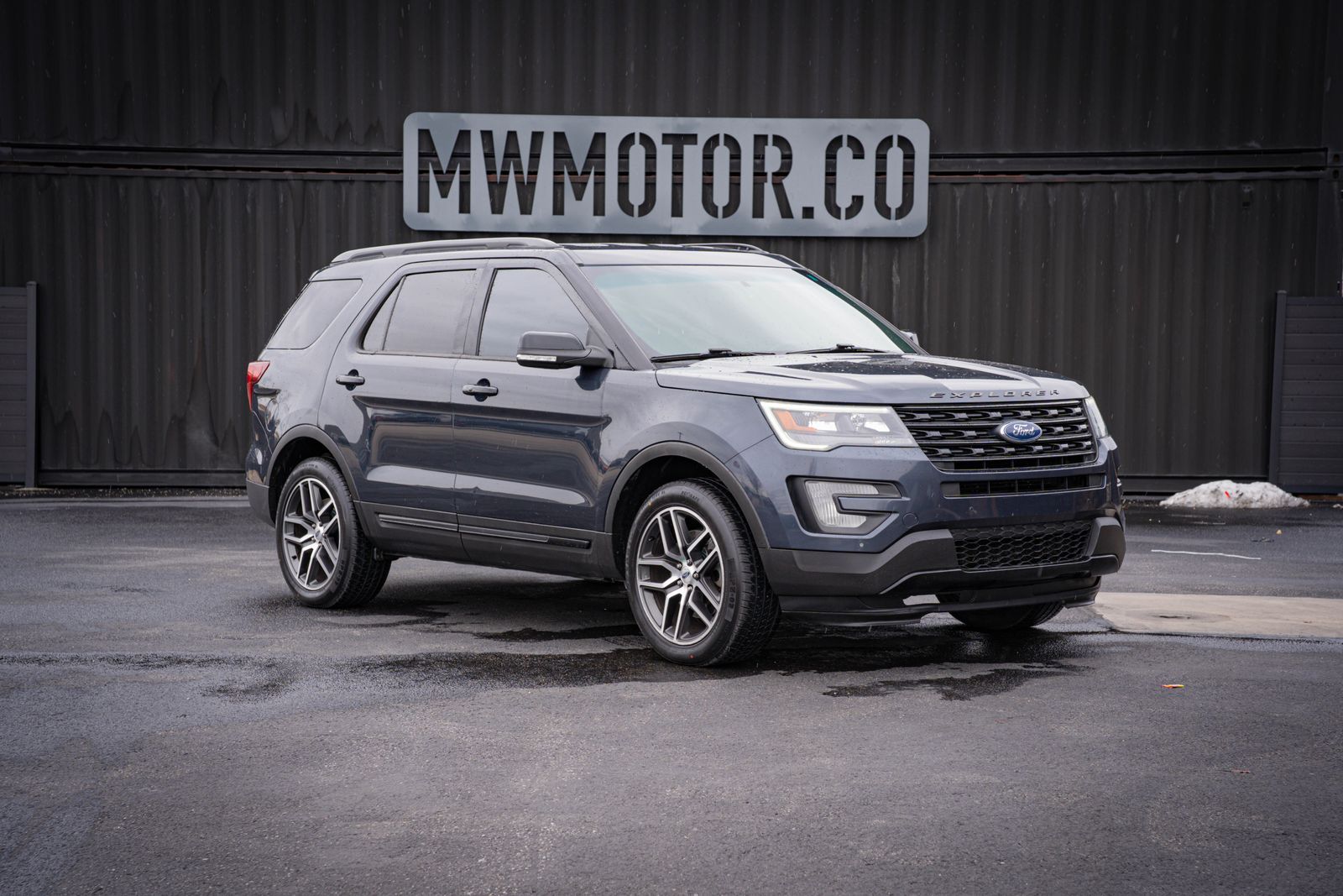 2017 Ford Explorer Sport