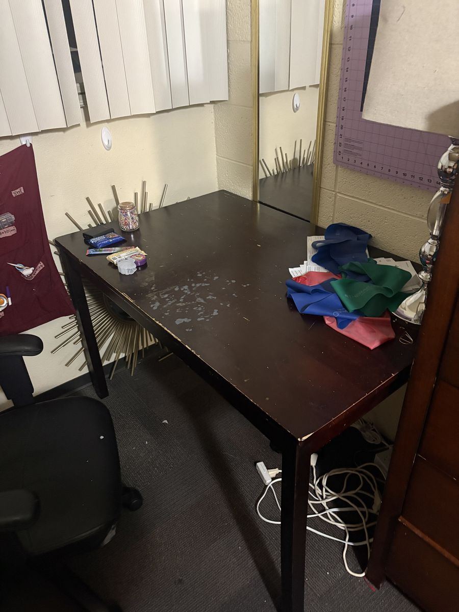 Lightweight Kitchen Table