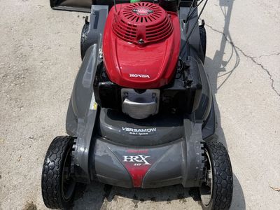 Honda HRX217 Self-Propelled Lawn Mower