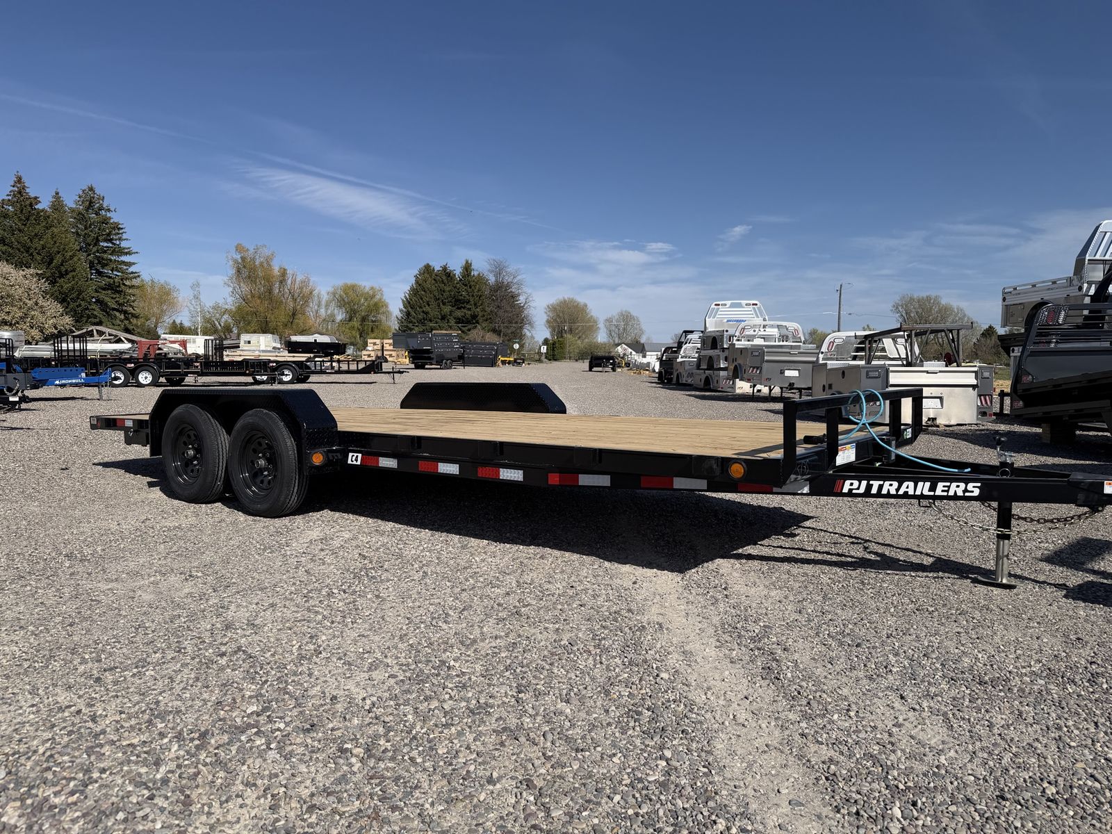 2026 PJ C4 Carhauler 18’