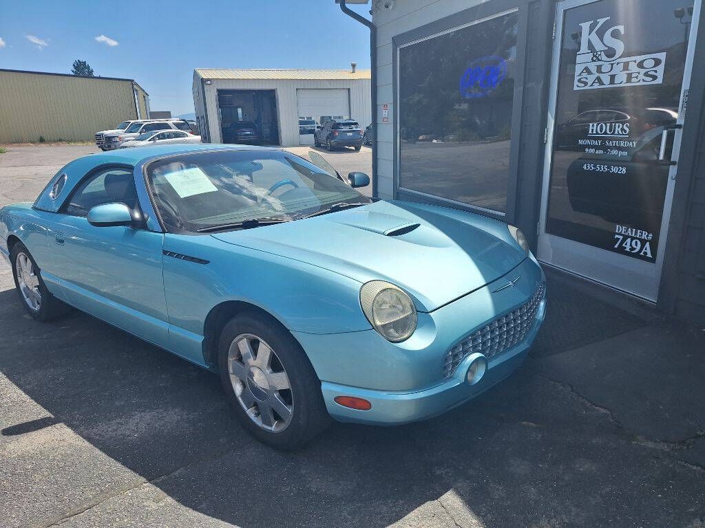 2002 Ford Thunderbird Deluxe