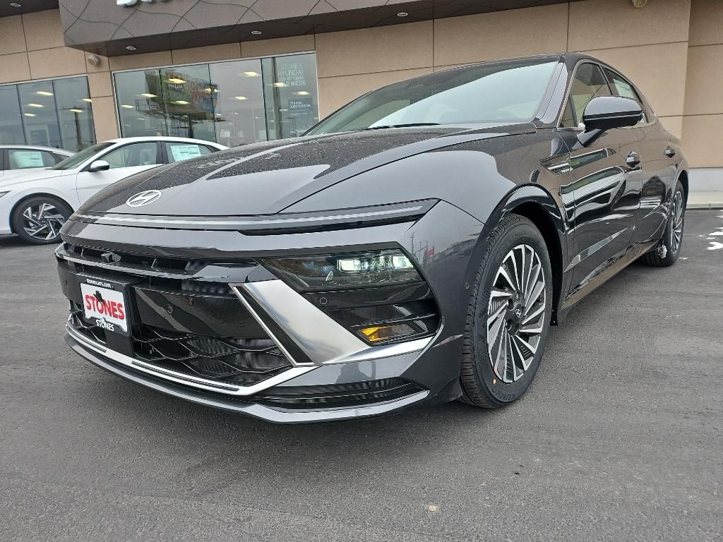 2025 Hyundai SONATA Hybrid Limited