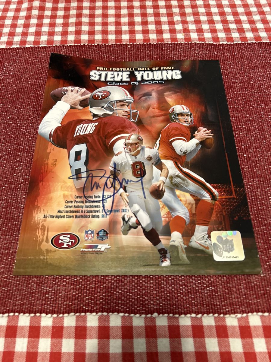 Steve Young Autograph 8x10 Photo San Francisco 49ers Hall of Fame Class of 2005 Certified Auto Certification of Authenticity