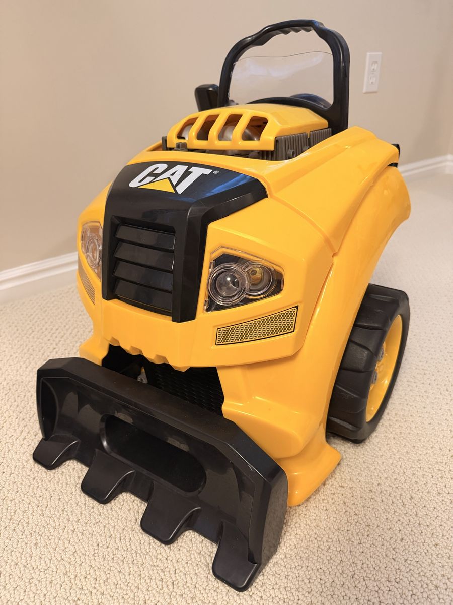 CAT playset mechanic toy truck 