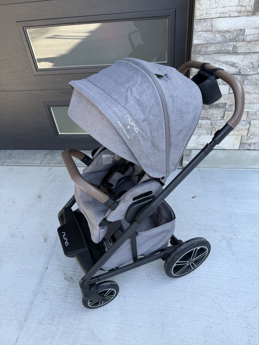 Nuna MIXX Next Stroller - Like New