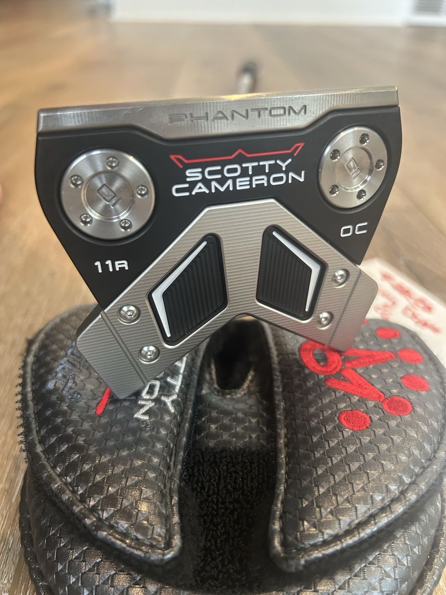 NEW Scotty Cameron Limited Release Phantom 11R OC RH Putter - 35" - Brand New / W/ Cover