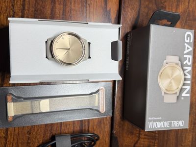 Garmin Vivomove Trend women’s watch