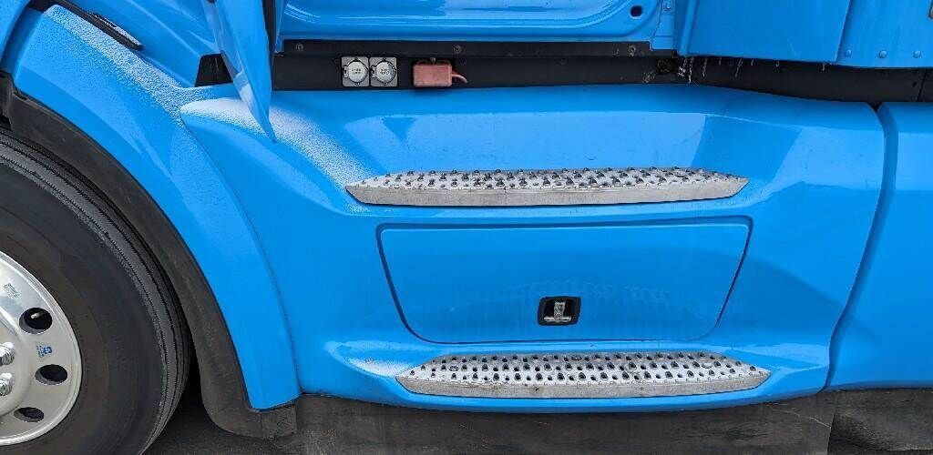 Peterbilt 579 Left Fairing