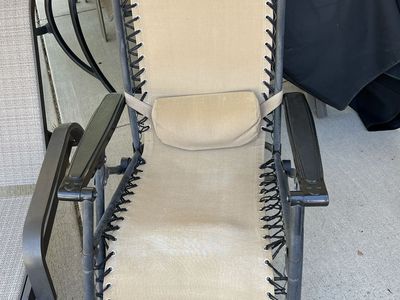 Gravity Lawn Chair