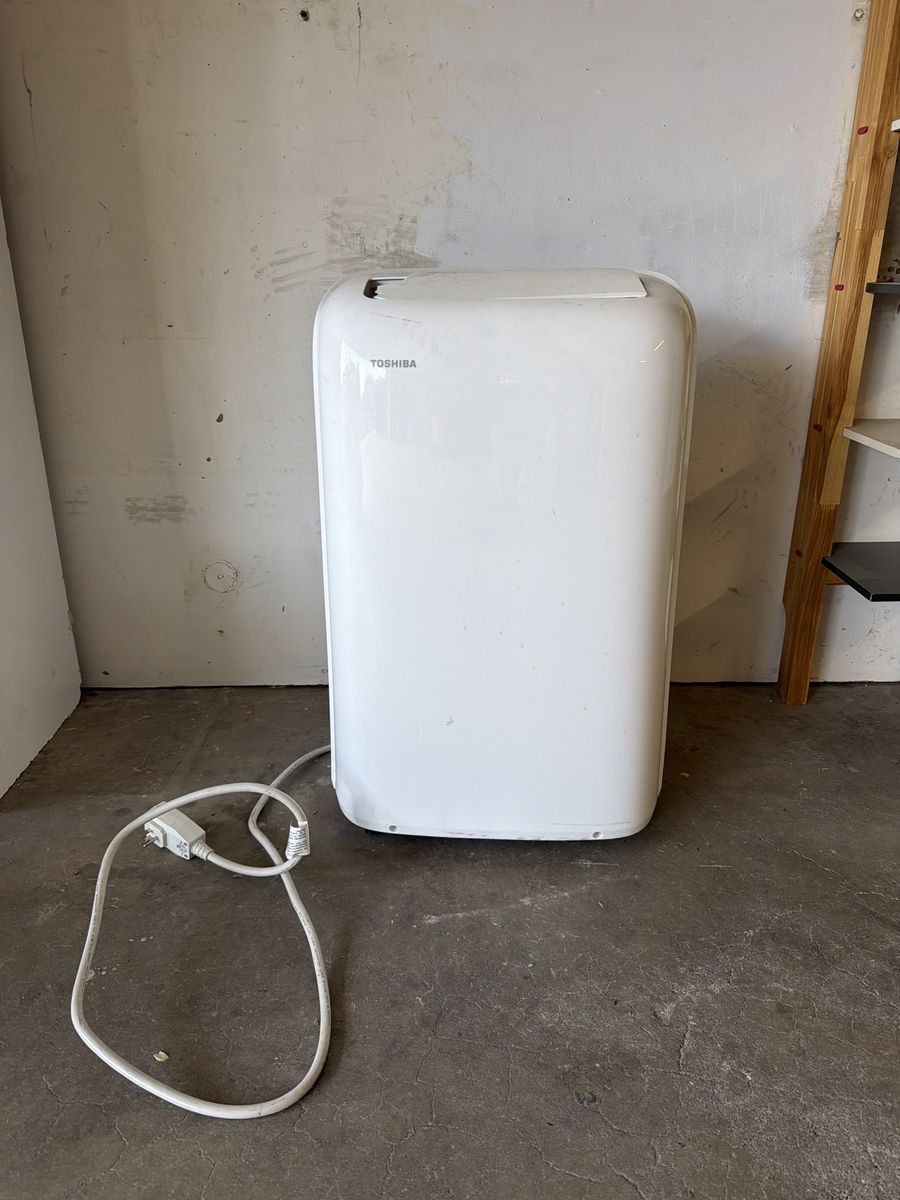 Toshiba portable AC unit