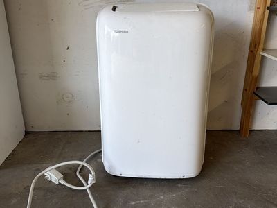 Toshiba portable AC unit