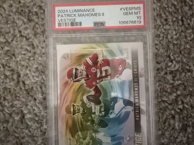 2024 LUMINANCE Patrick Mahomes II Vestige GEM MT 10 Football Card Kansas City Chiefs