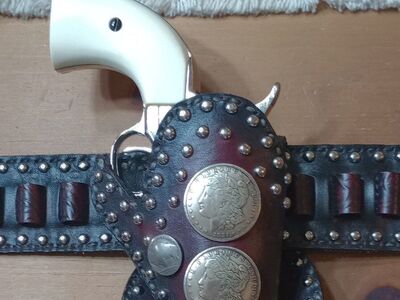 Geronimo remake holster sz 34-36
