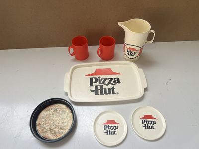 Vintage Pizza Hut Play Party Set