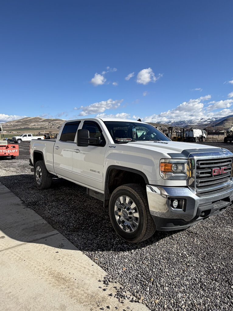 2015 GMC 2500 SLE