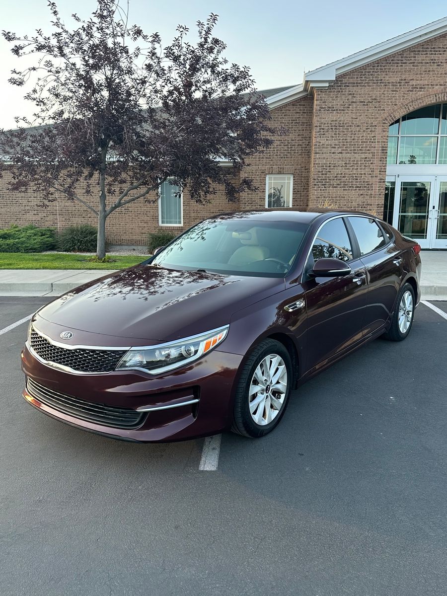 2018 Kia Optima 
