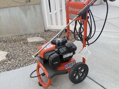Husqvarna PW 3100 3100 PSI Gas Pressure Washer - Runs Great