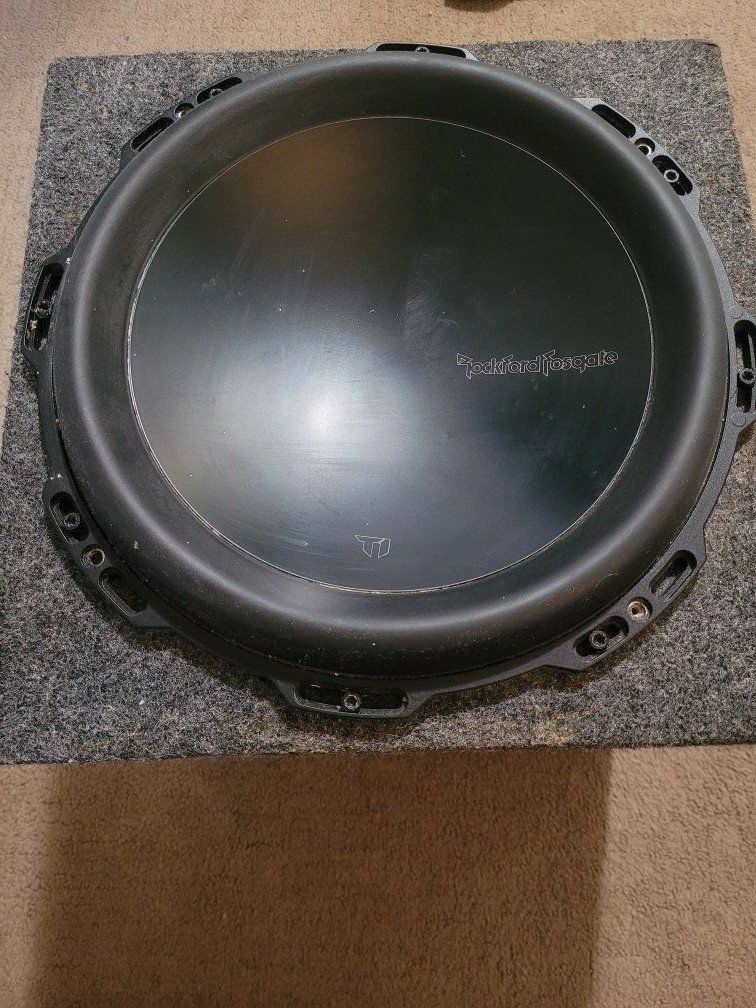 Rockford Fosgate T1 12" Subwoofer w/ Box