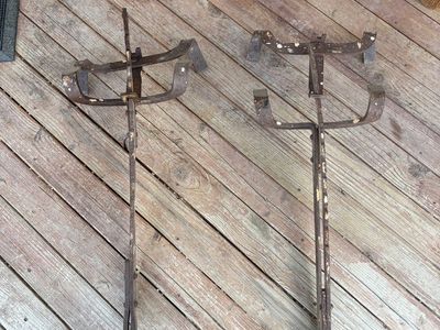Ladder jacks for planks