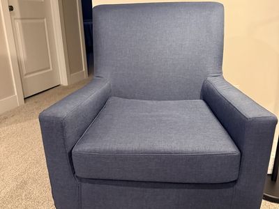 Mid-Century Modern Arm/ Accent Chair