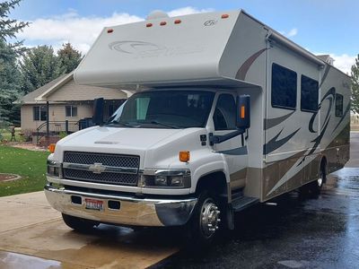 2007 Four Winds Super C Motorhome