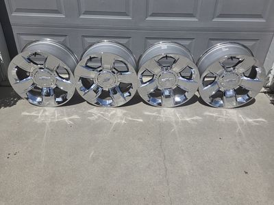 20" Chevy Rims w/ Lugs