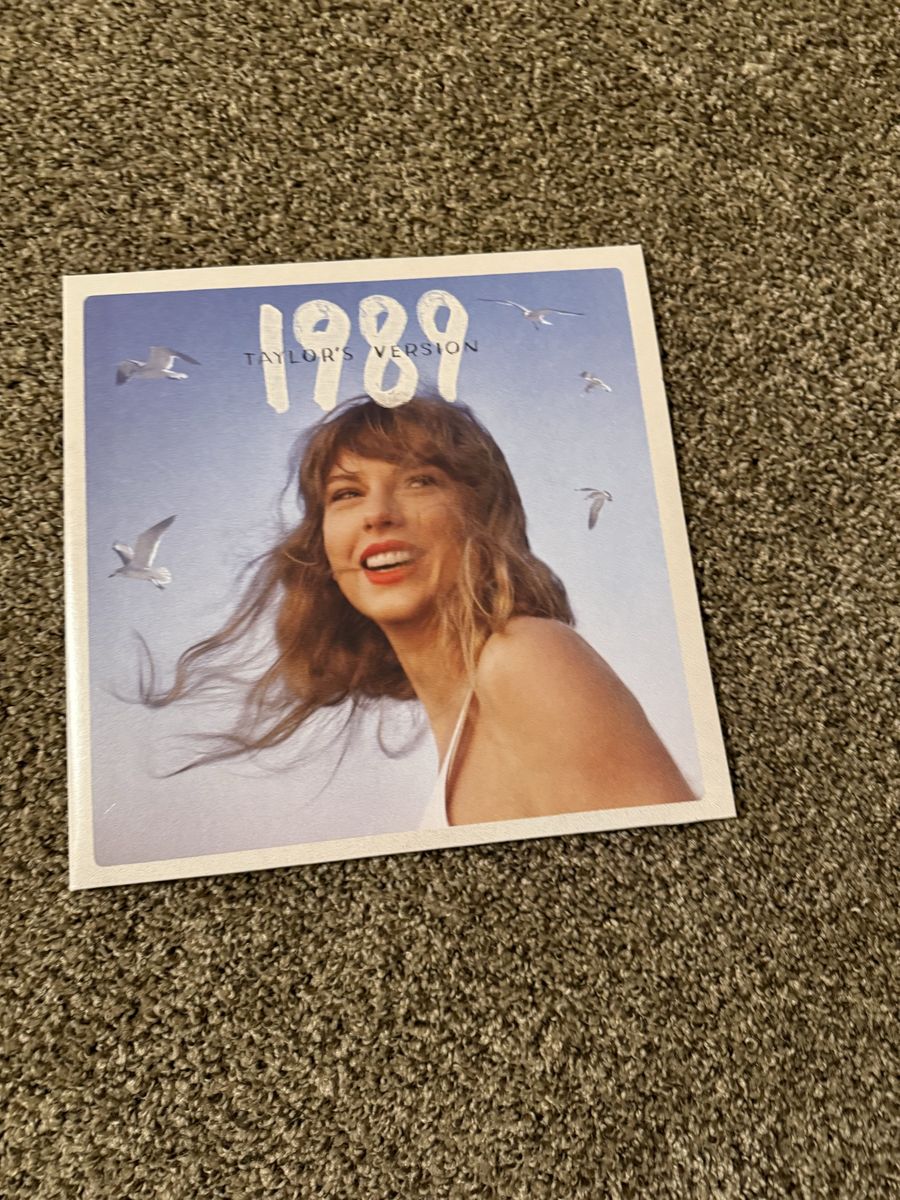 Taylor Swift 1989 vinyl record 
