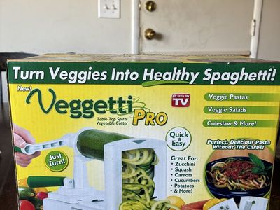 New Veggetti Pro Table-Top Spiral Vegetable Cutter - 3 Stainless Steel Blades for Zucchini, Carrots
