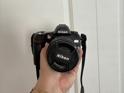 Nikon Digital Camera with DX SWM IF Aspherical 67 lens and camera bag