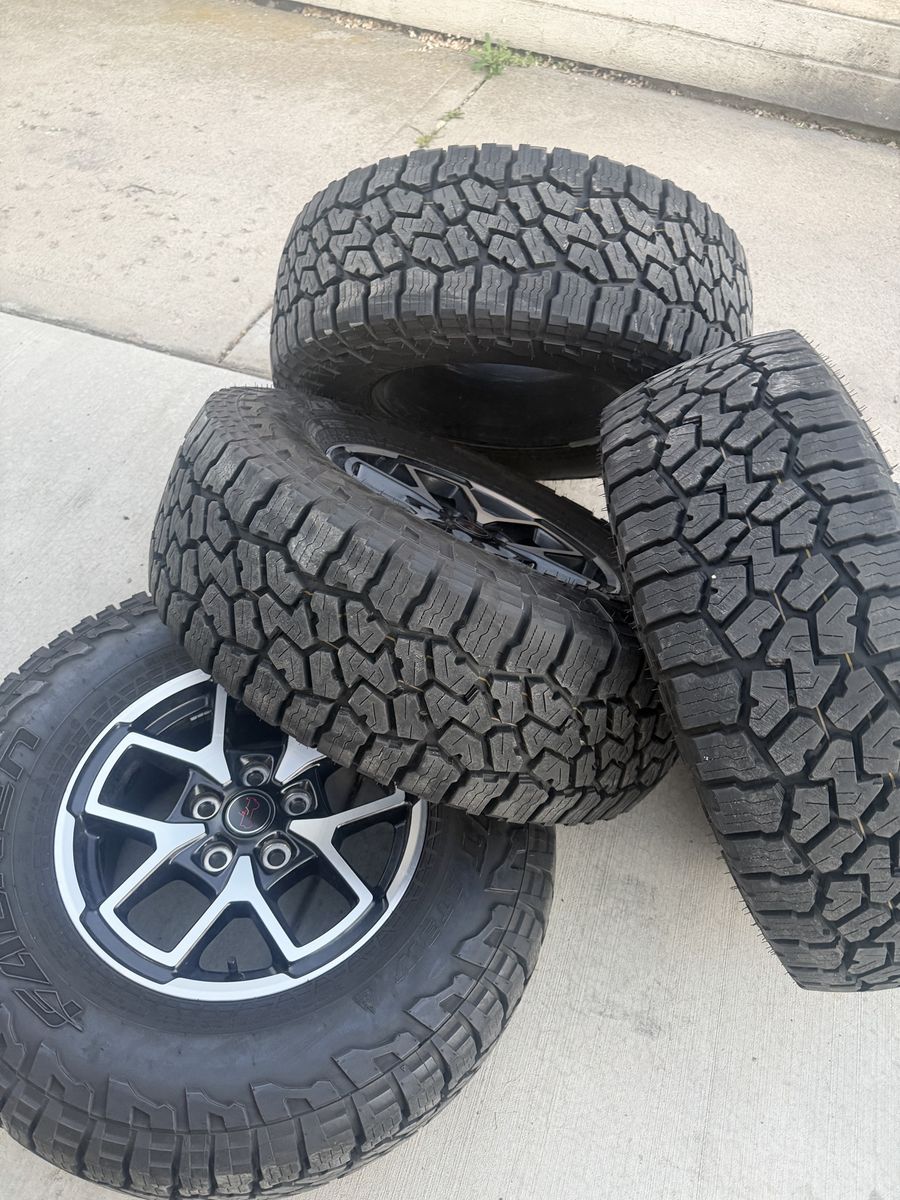 Jeep wheels and tires