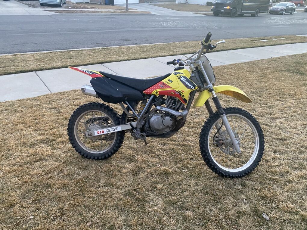 Suzuki DR-Z 125L