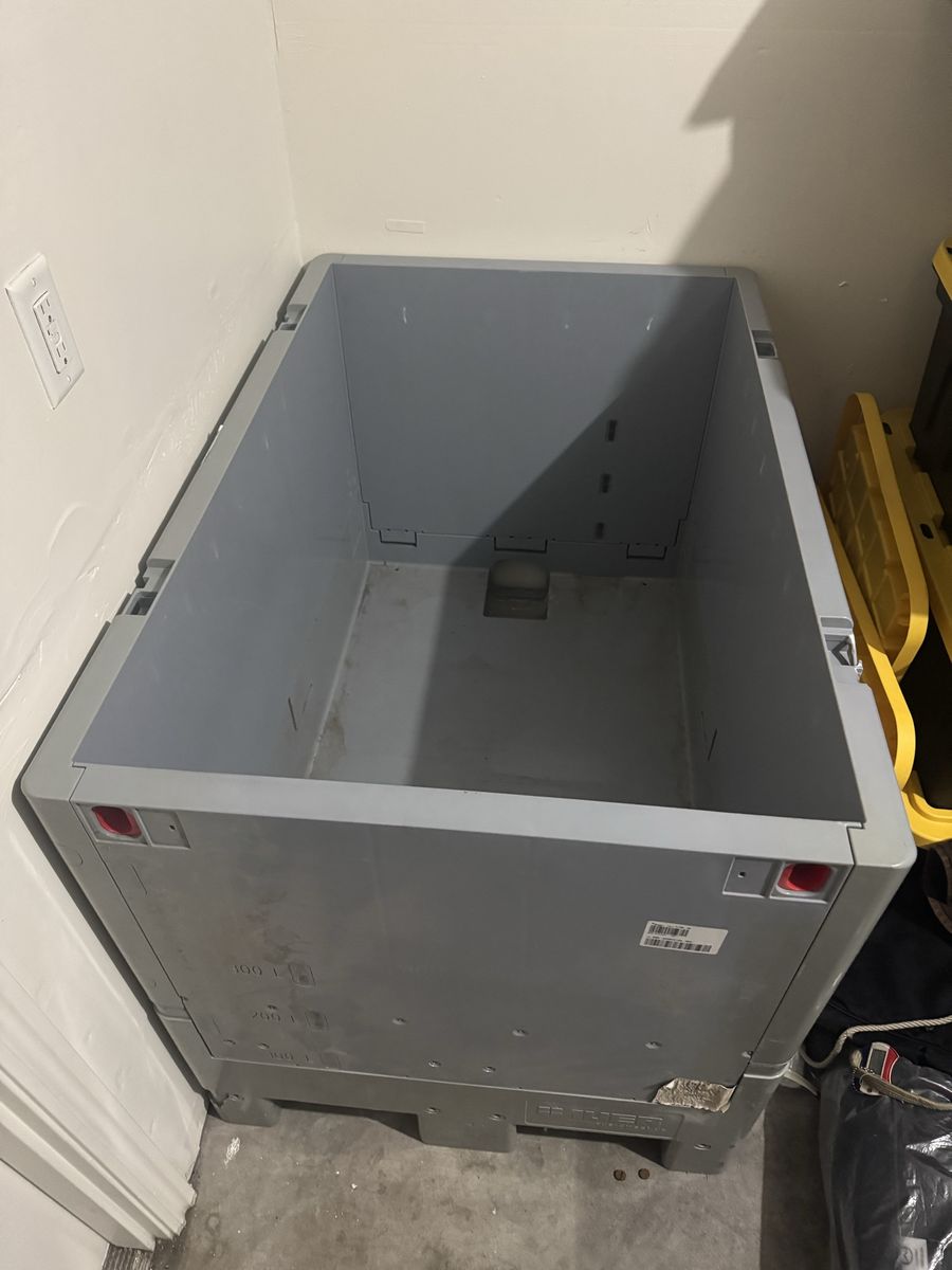 Collapsible Gray Plastic Storage Pallet