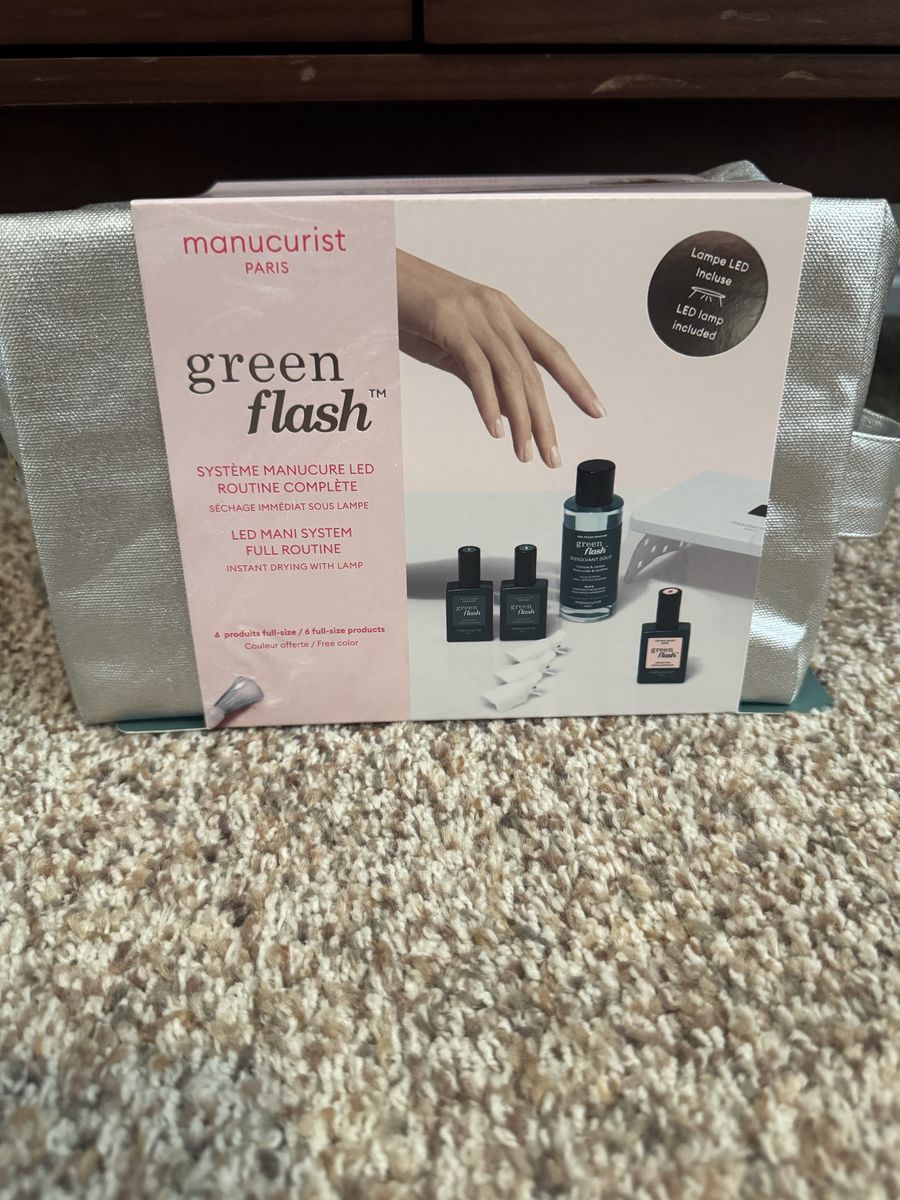 Manucurist Paris Green Flash LED Mani System Full Routine Kit- Brand New