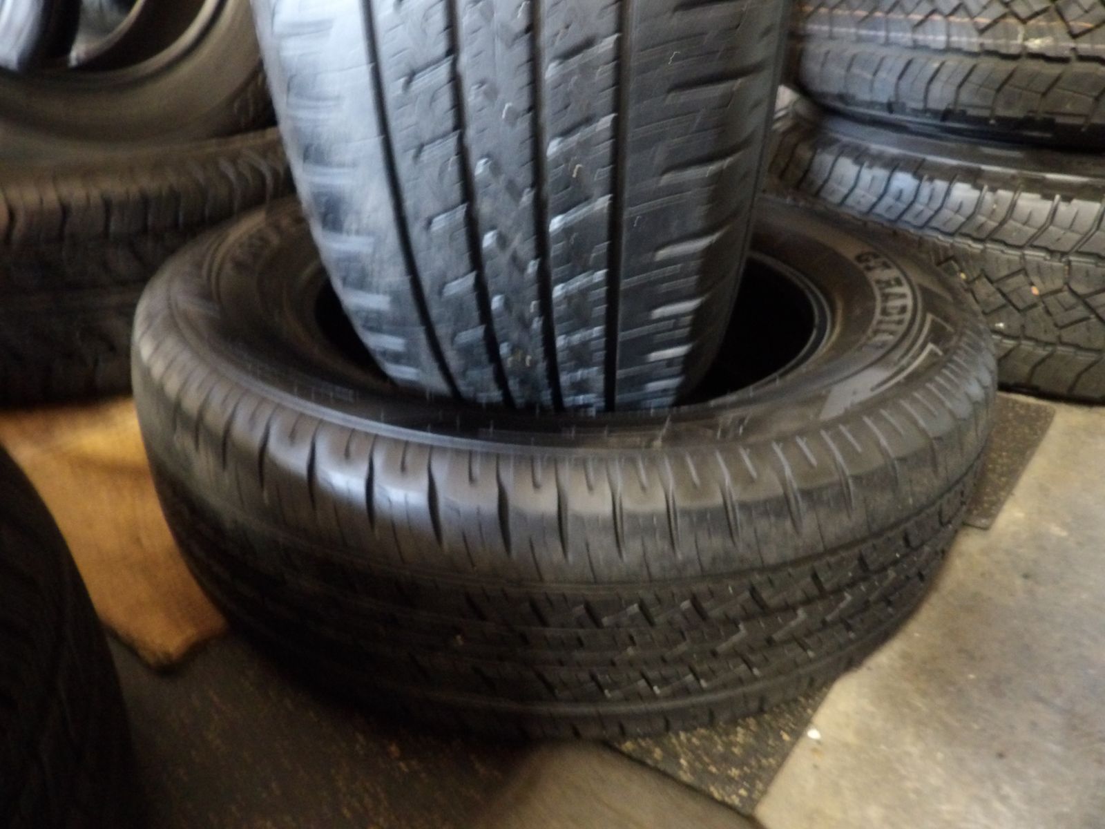 225/65R17 SAVERIGT RADIAL PAIR OF TWO USED TIRES 