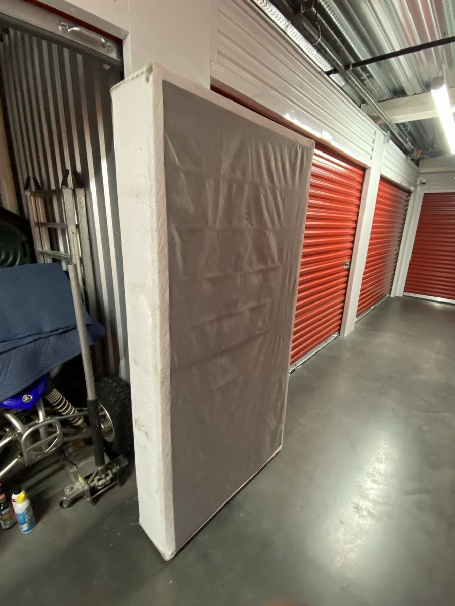Twin metal box spring