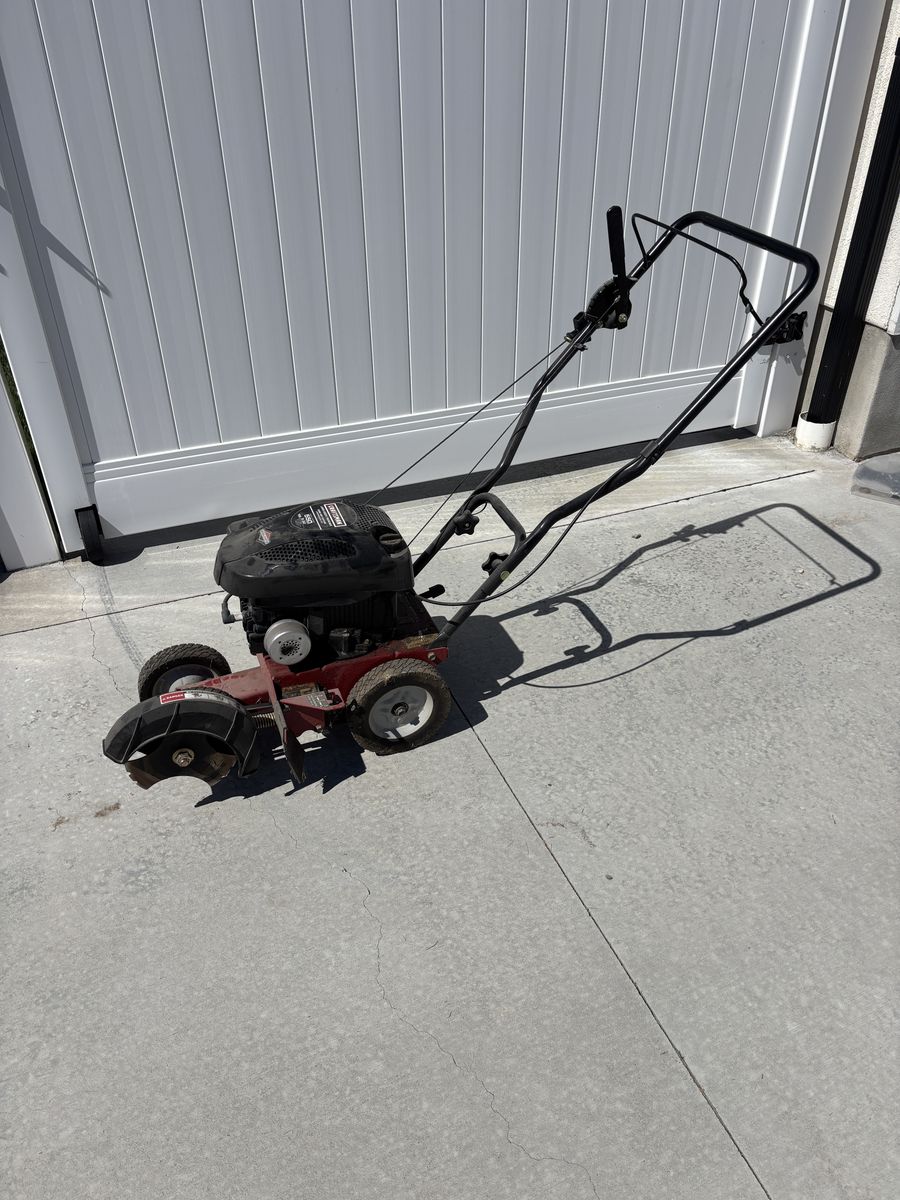 Craftsman 550 Lawn Trimmer