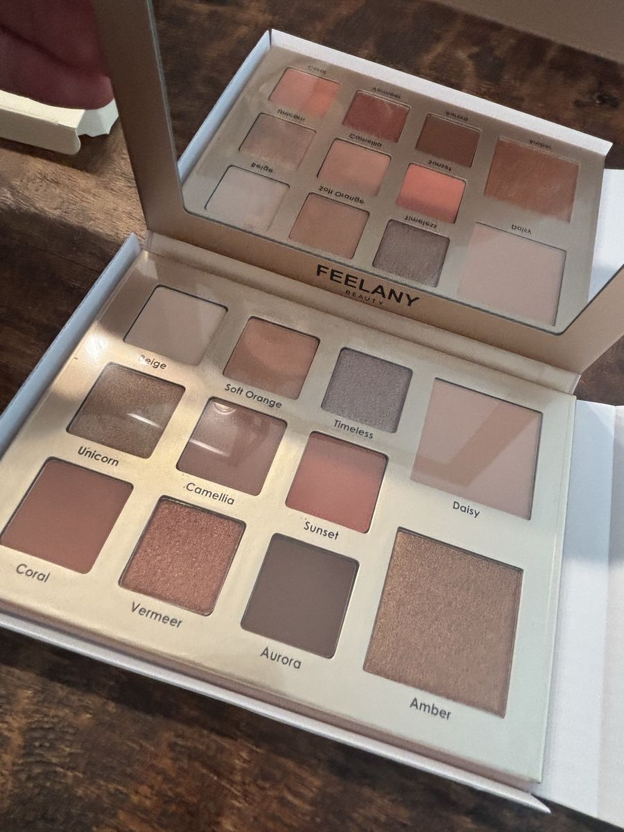 Eyeshadow Palette