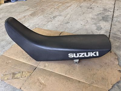 Suzuki DR650 oem seat