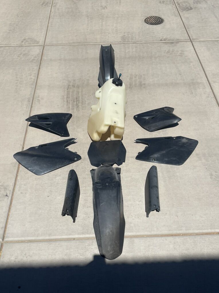 Dirt Bike Plastics And Tank