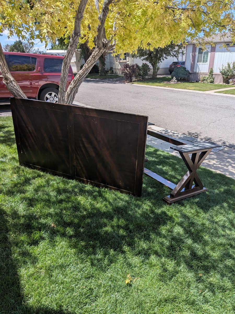 Free Table