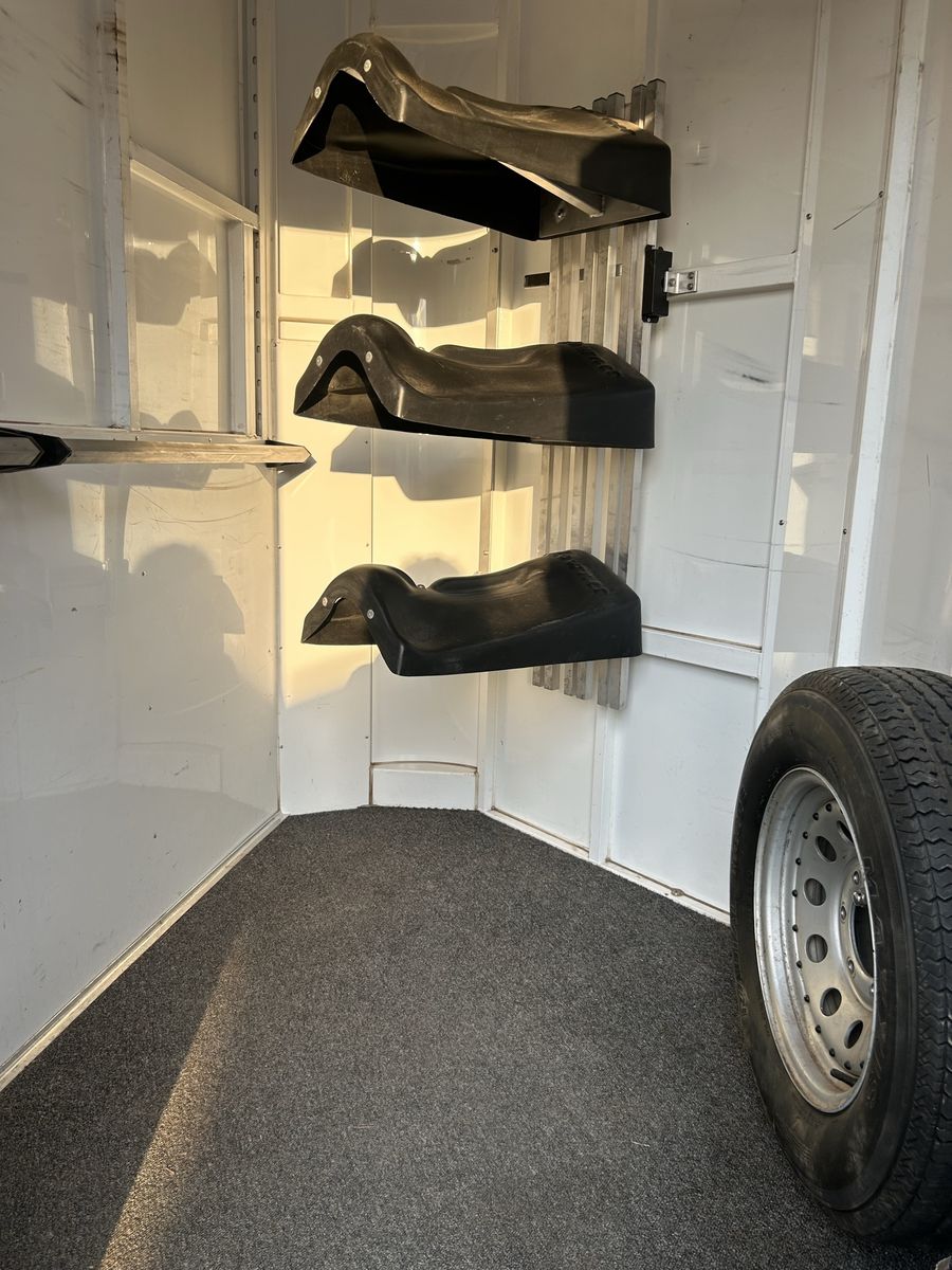 Used 2005 Sunlite 727 Bumper Pull 2-Horse Trailer with Tack Room, or rear tack and loading ramp, upgrade aluminum.